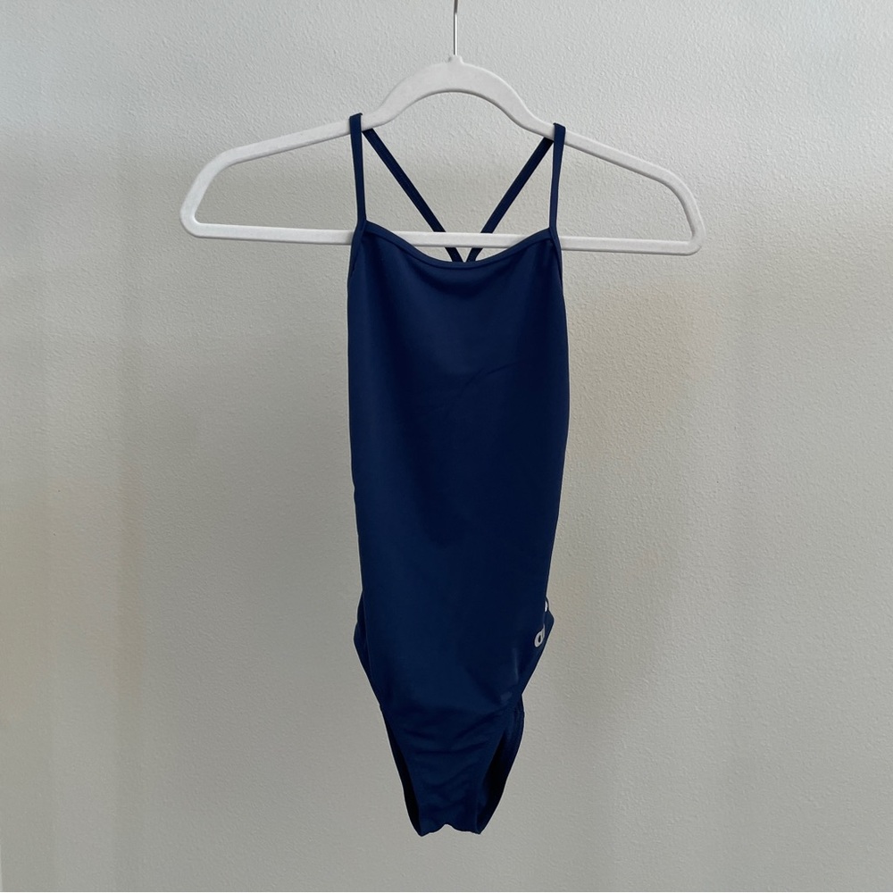 Arena girls master maxLife sporty thin strap racer back one